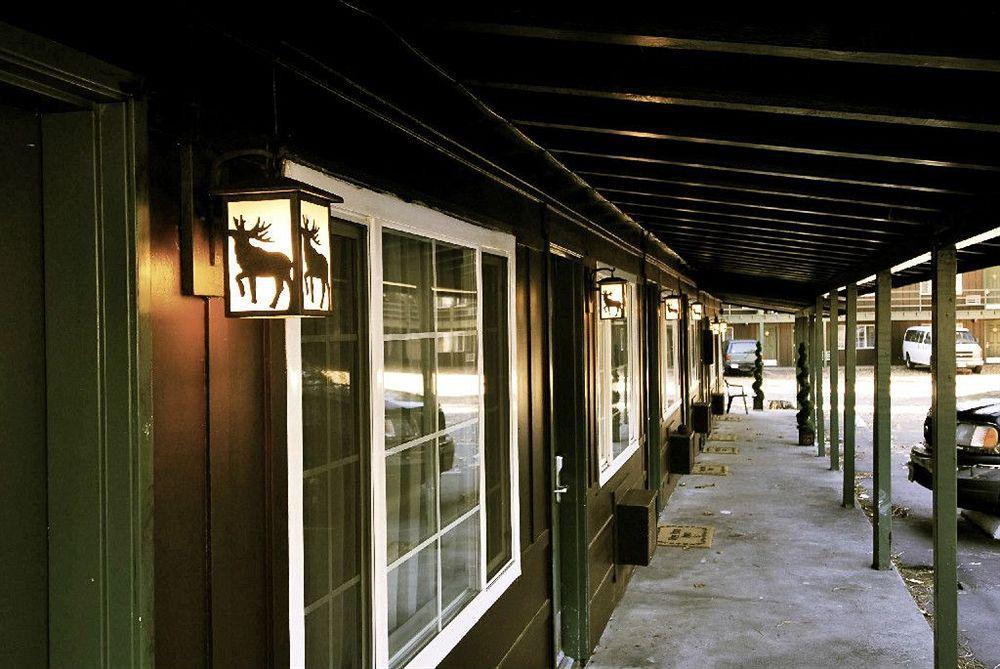 Shasta Inn Mount Shasta Dış mekan fotoğraf